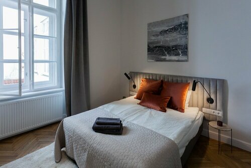 Luxury Central Apartment, Забронировать Апартаменты/квартира Отели Будапешта с парковкой, рядом с Венгерский государственный оперный театр, Парковка