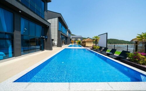 Yeosu Highlark Resort, Забронировать Курортный отель Отели Dolsan-eup с завтраком, Завтраки