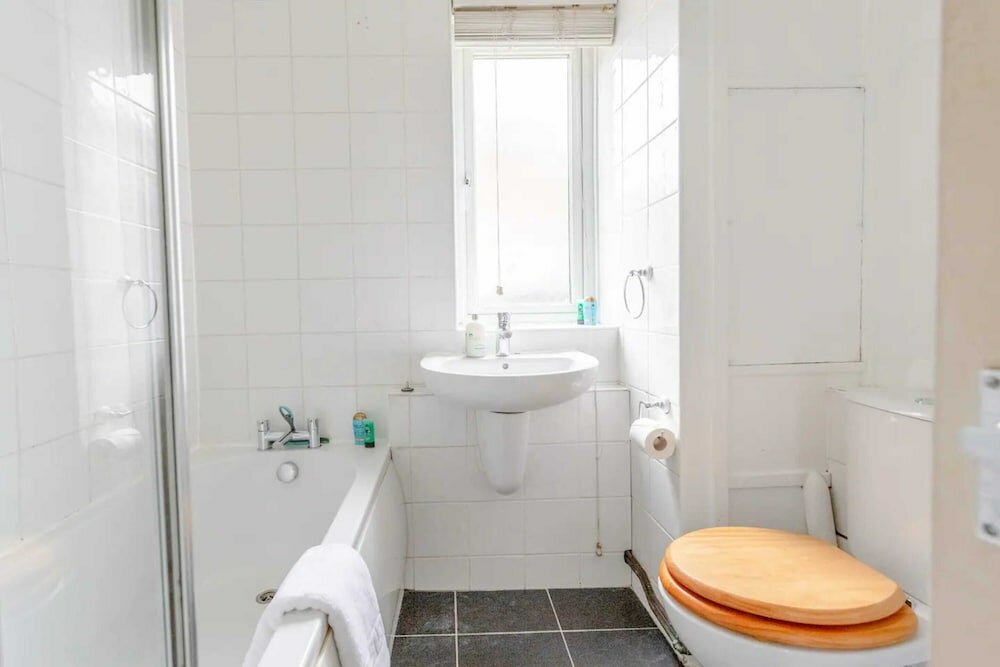 Cosy 2BD Flat - New Cross