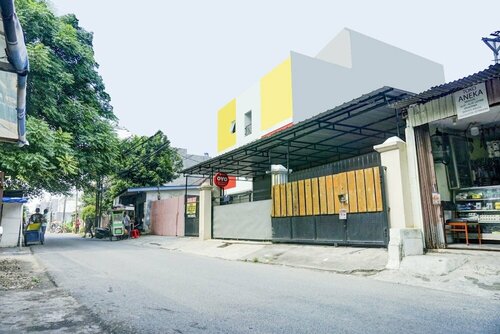Hotel O Cosmo Tanjung Duren, Book Hotel Grogol Jakarta