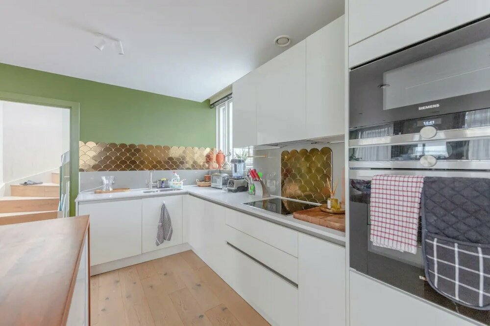Chic 2BD Flat With Roof Terrace - Kilburn