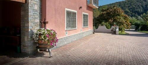 La Rosa Tra i Laghi B&B, Забронировать Отель «постель и завтрак» Отели Пьемонта с завтраком, Завтраки