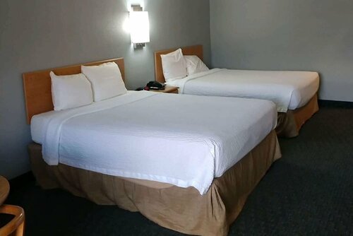 Days Inn by Wyndham Waynesville NC, Забронировать Мини-отель Уэйнсвилл Аппалачи