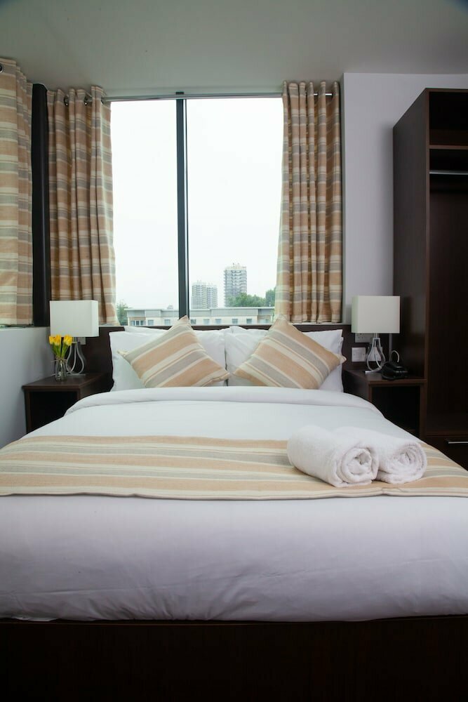 Lcy Hotel Takeaway