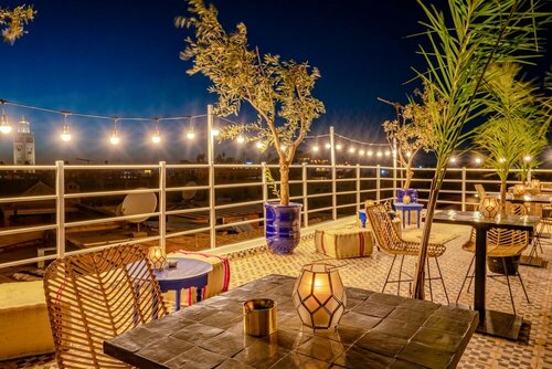 Zwen Zwen Boutique Hotel Rooftop & Spa