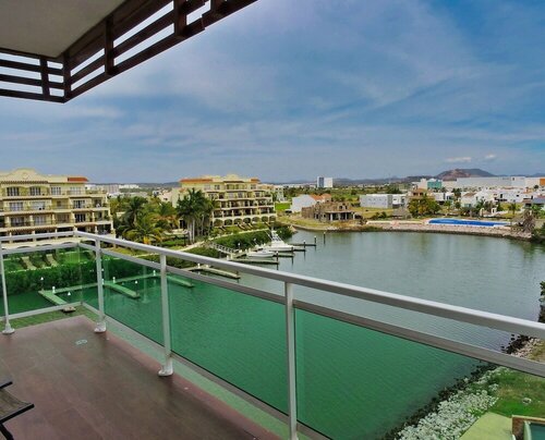 Lujoso departamento con vista a la marina (K), Rezervați Apartament Hoteluri în Sinaloa cu piscină, Piscină