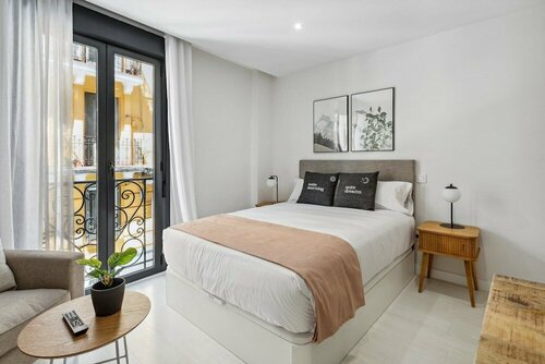 Отель limehome Madrid Calle de la Paloma, Забронировать Отель центр города Мадрид