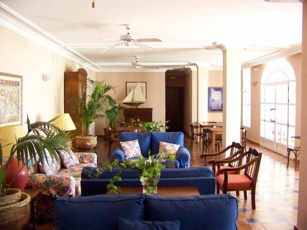 Hotel Varinia Serena