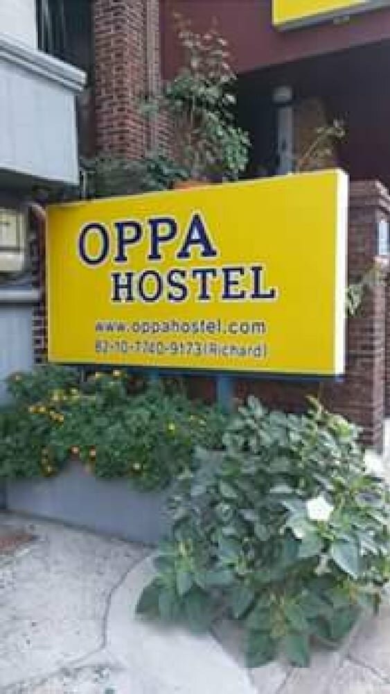 Oppa Hostel
