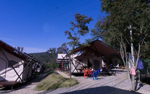 Y Hotel, Rezerwuj Pole kempingowe Pola Kempingowe w Seul, Pole kempingowe