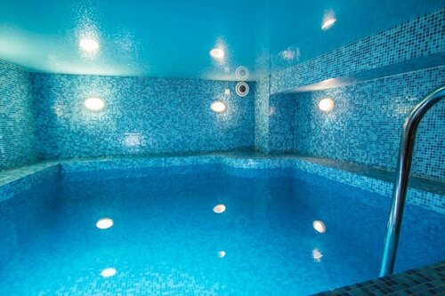 Zolotoy Lev Hotel, Boek Hotel Omsk 