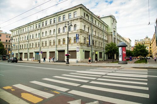 Гостевые Комнаты " Невский 150", Забронировать Гостевой дом Отели Санкт-Петербурга с бассейном, рядом с Фёдоровский собор, Бассейн