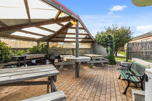 Swansea Cottages & Lodge Suites, Забронировать Отель Суонси Тасмания