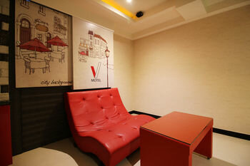 V Hotel
