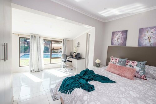 Prestigious Apartments, Reservar Apartamento Hotéis em Gauteng com Piscina, Piscina