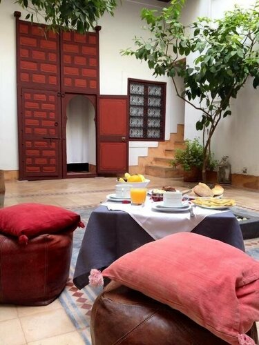 Riad Neela, Забронировать Отель Отели Марракеша с бассейном, рядом с Сад Секрет, Бассейн