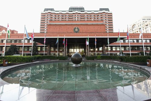 President Hotel, Boek Hotel Yakimanka CAO Area