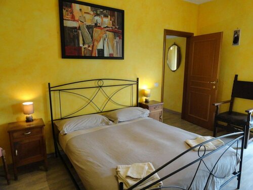 B&B Casa Vacanza Lo Spirito Libero, Book Hotel Montebuono hoteller med pool, Swimmingpool