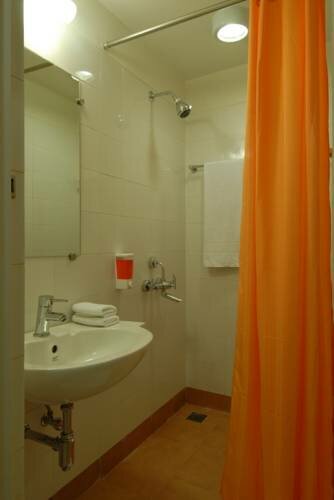 Ginger Hotel Koramangala, Забронировать Отель Недорогие отели Бангалора, рядом с Surayanarayana Temple, недорого