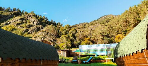 Kedrovyy bochonok, Boek Camping Altaj Hotels met een Zwembad, Zwembad