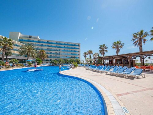 Golden Taurus Aquapark Resort, Забронировать Курортный отель Пинеда-де-Мар Коста-дель-Маресме