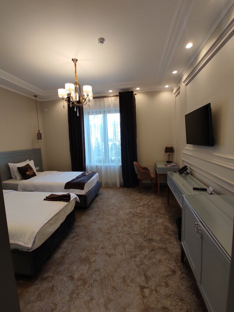 Bravo Hotel