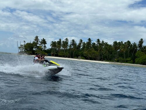 Cinnamon Velifushi Maldives, Prenota Hotel Felidhu Atoll Atollo Vaavu