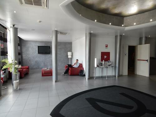 Daytona Business Hotel