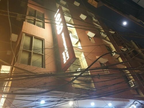 Hotel Swastik place 2 min Walk From New Delhi Railway Station, Забронировать Отель Отели Дели с завтраком, Завтраки