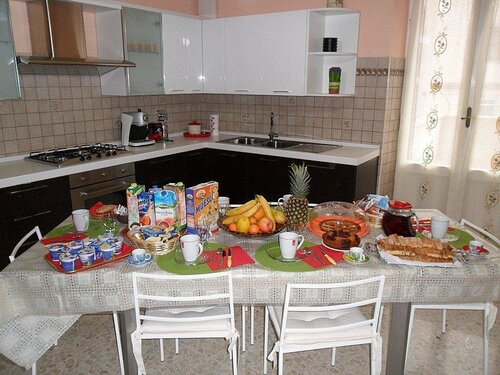 B&B Raggio Di Sole, Boek Bed and Breakfast Hotels in Lazio met parkeren, Parkeren