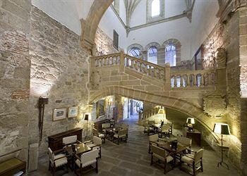 Parador de Plasencia, Prenota Hotel Plasencia 