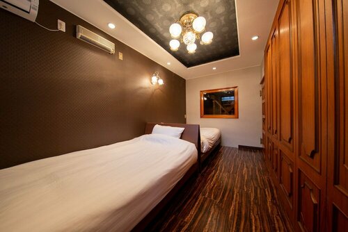 Comfort Self hotel E-TIME, Забронировать Отель Сакаи Осака, рядом с Yoshimi Gallery