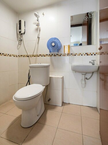 OYO 89717 Budget Star Hotel, Забронировать Отель Отели Федеральной территории Куала-Лумпура с парковкой, Парковка