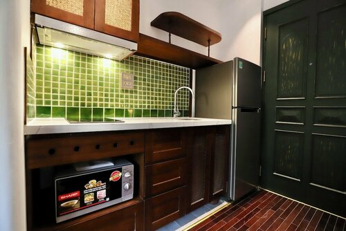 The Quarter Apartment