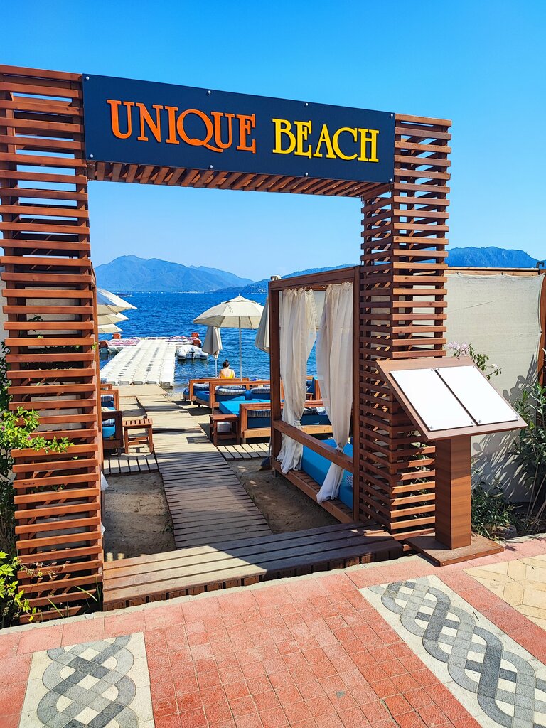 Class Unique Beach