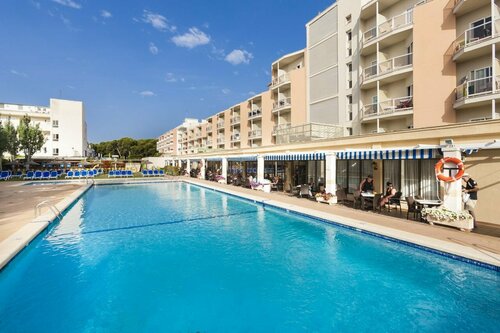 Globales Playa Santa Ponsa, Забронировать Отель Санта Понса Майорка, рядом с Гольф-клуб Santa Ponsa