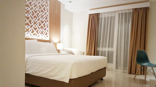 Astara Hotel Balikpapan, Забронировать Отель Отели провинции Восточного Калимантана с парковкой, Парковка