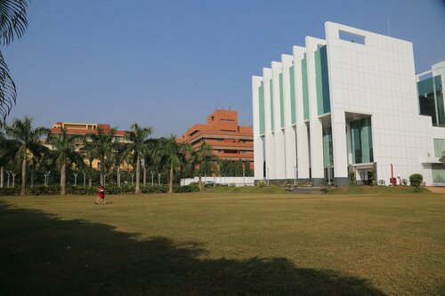 Hotel Sandys Tower, Prenota Hotel Bhubaneshwar Orissa