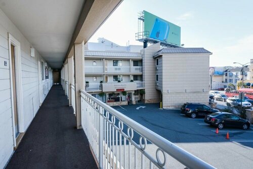 Francisco Bay Inn, Забронировать Отель Марина-Дистрикт Сан-Франциско