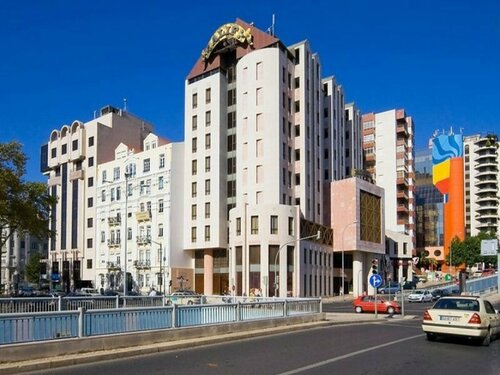 Hotel Alif Campo Pequeno, Забронировать Отель Арейро Лиссабон