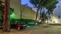 Hotel Milton Roma, Забронировать Отель Отели Рима с парковкой, рядом с Мандзони — Музео делла Либерационе, Парковка