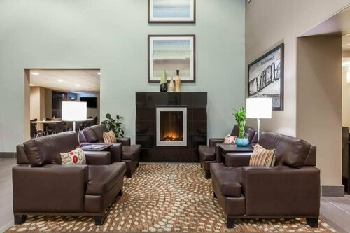 Super 8 by Wyndham Peterborough, Забронировать Отель Питерборо Kawartha and Northumberland