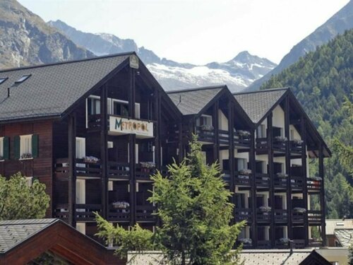 Hotel Metropol Saas-Fee, Забронировать Отель Отели Saastal с бассейном, Бассейн