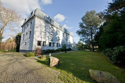 Garner Hotel Cologne East by IHG, Забронировать Отель Отели Бергиш-Гладбах 4 звезды, 4*