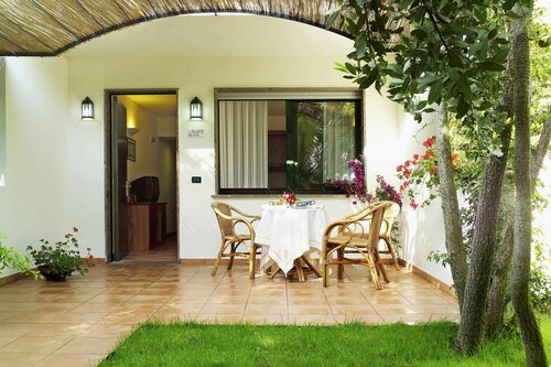 Oleandri Resort Paestum, Забронировать Курортный отель Отели Пестум с бассейном, Бассейн
