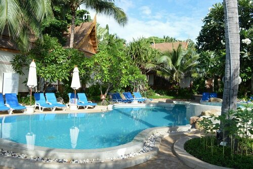 Thai House Beach Resort, Забронировать Курортный отель Отели Ламаи-Бич с завтраком, Завтраки