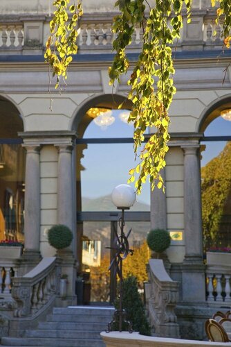 Palace Hotel Lake Como, Забронировать Отель Комо Озеро Комо, рядом с Broletto