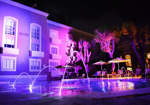 Plaza Camelinas Hotel, Забронировать Отель Керетаро El Bajio, рядом с Торговый центр Galerias Queretaro