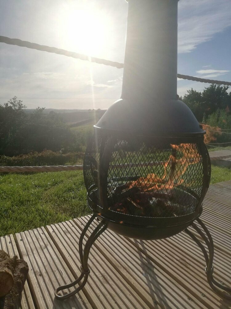 Looe Yurts
