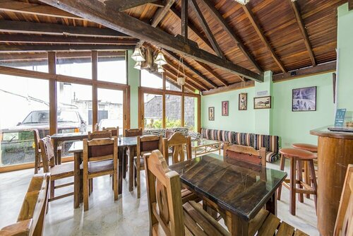 Hotel El Bosque, Buchen Sie Hotel Armenien 